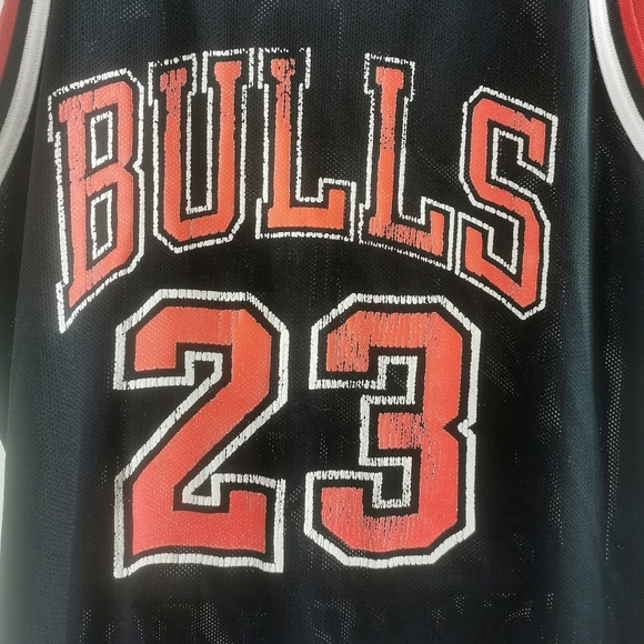 Michael Jordan - Champion Jersey (Size 48) - Picture 7 of 7